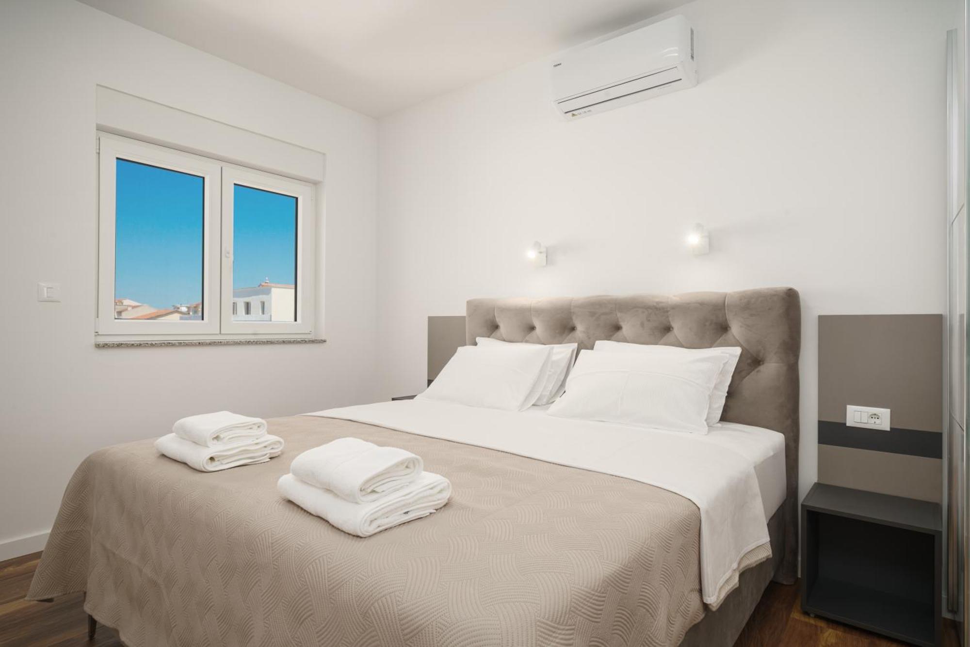 Apartments Okit Водице Екстер'єр фото