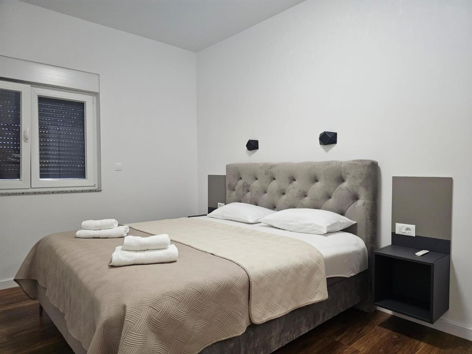 Apartments Okit Водице Екстер'єр фото